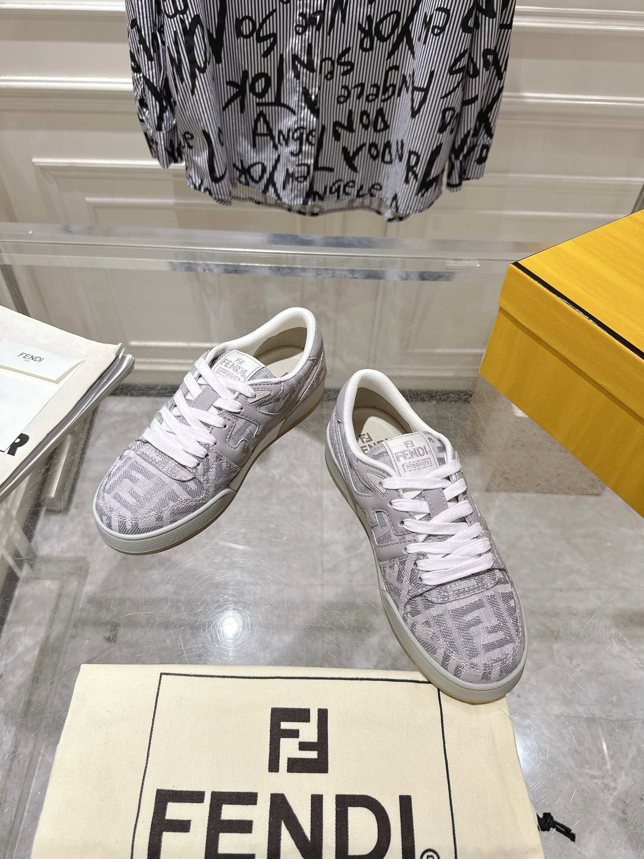 FendiSHOES