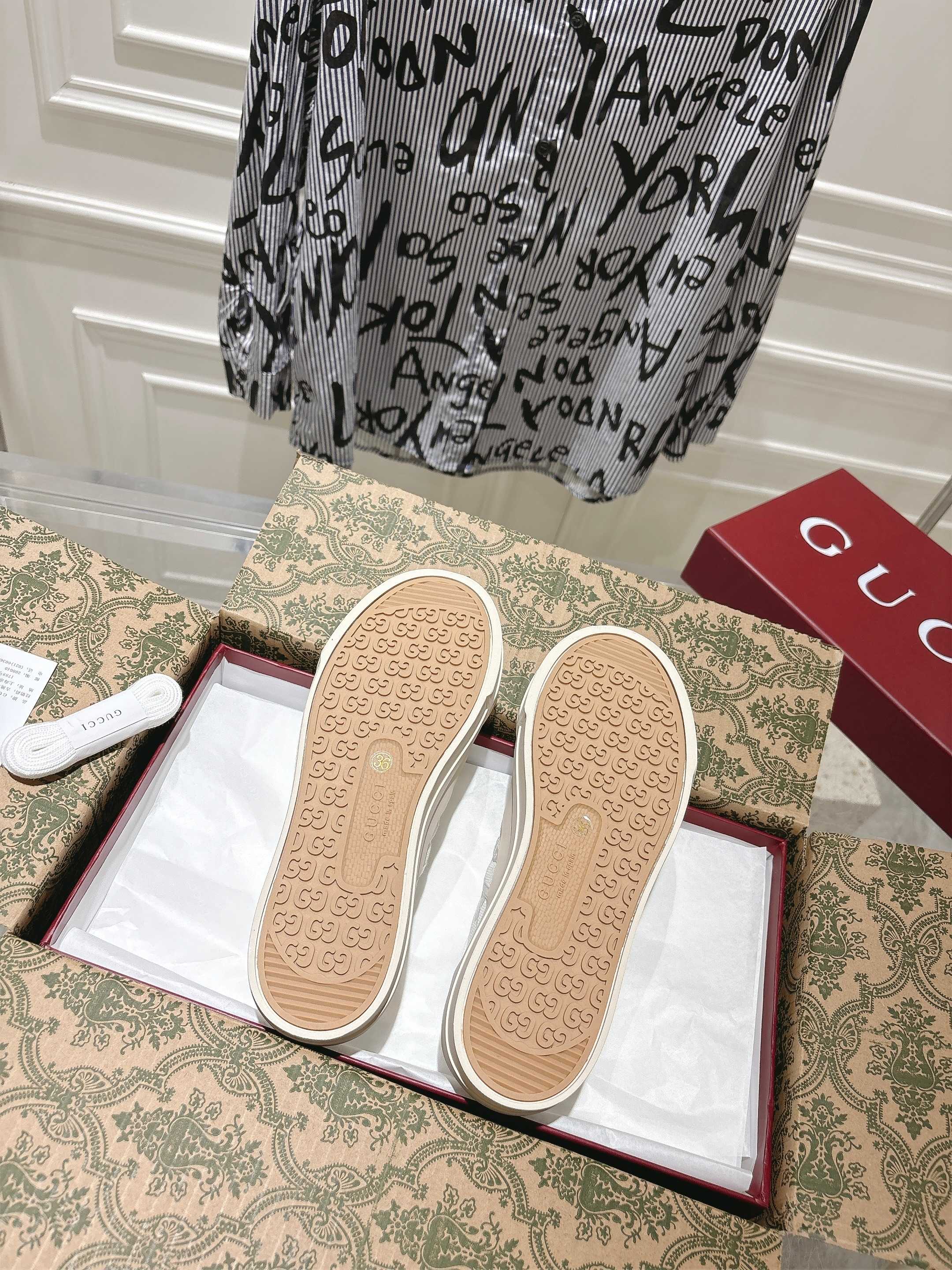 GucciShoes
