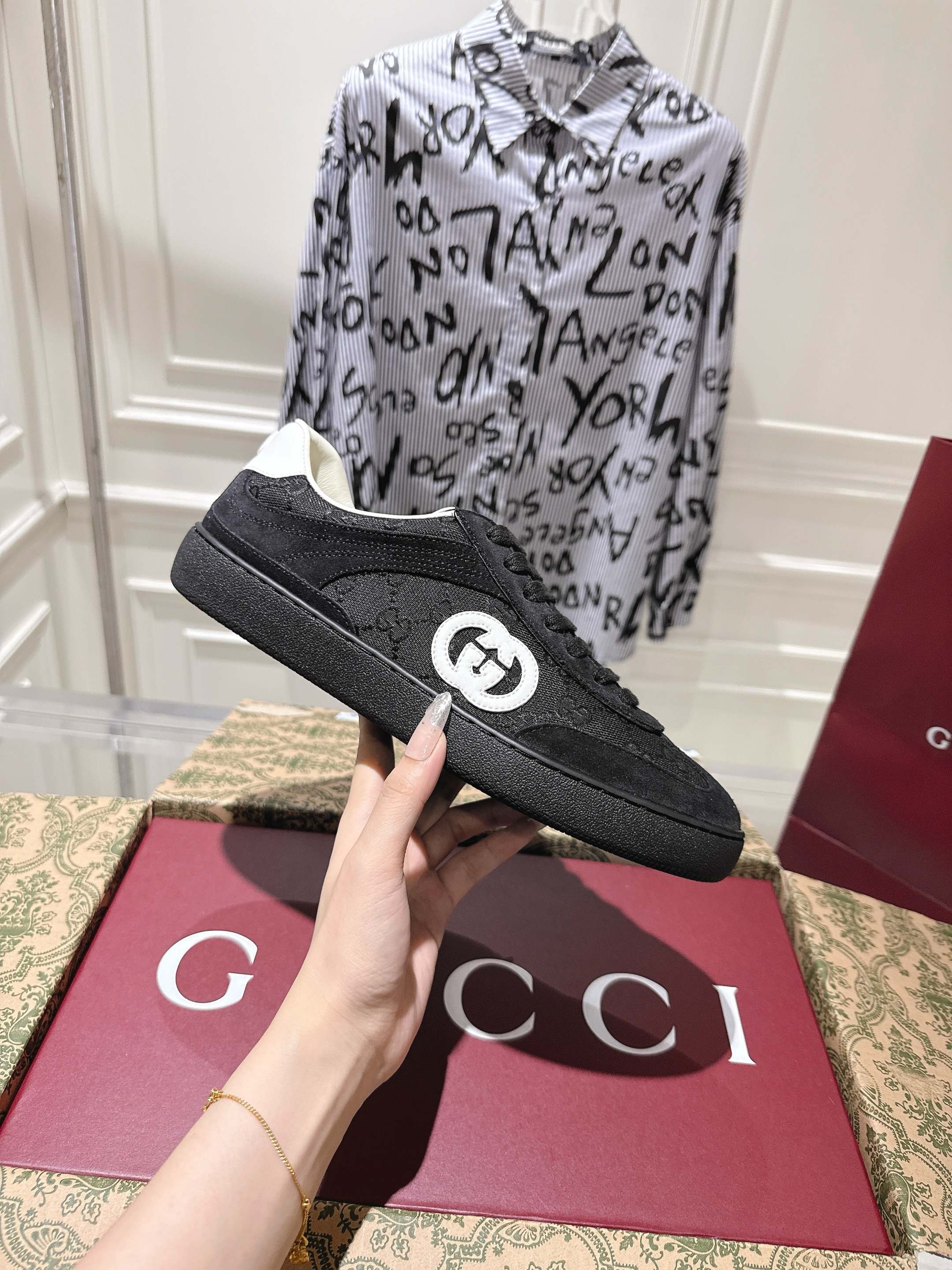 GucciShoes
