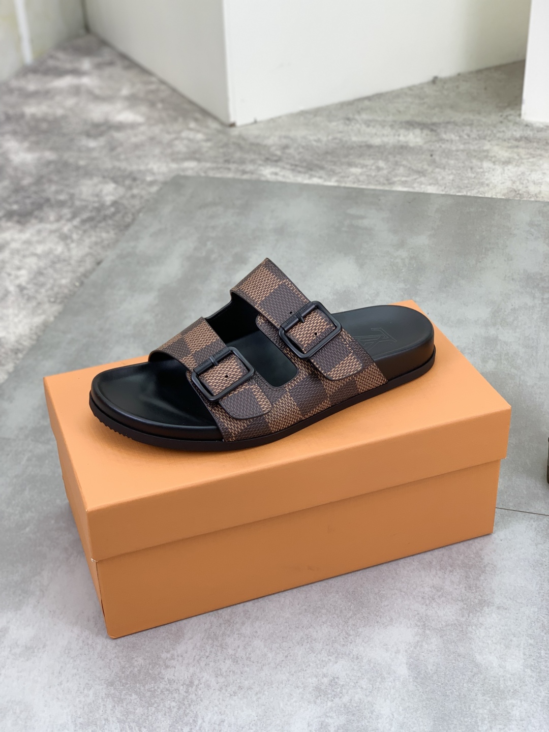 Slippers