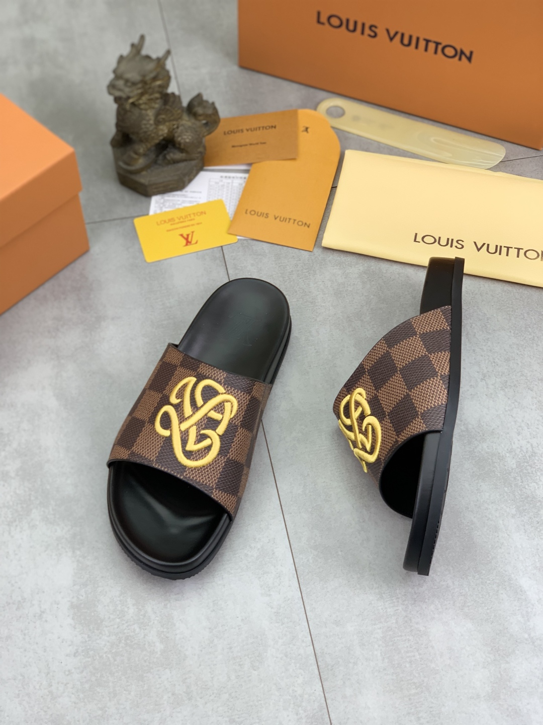 Slippers