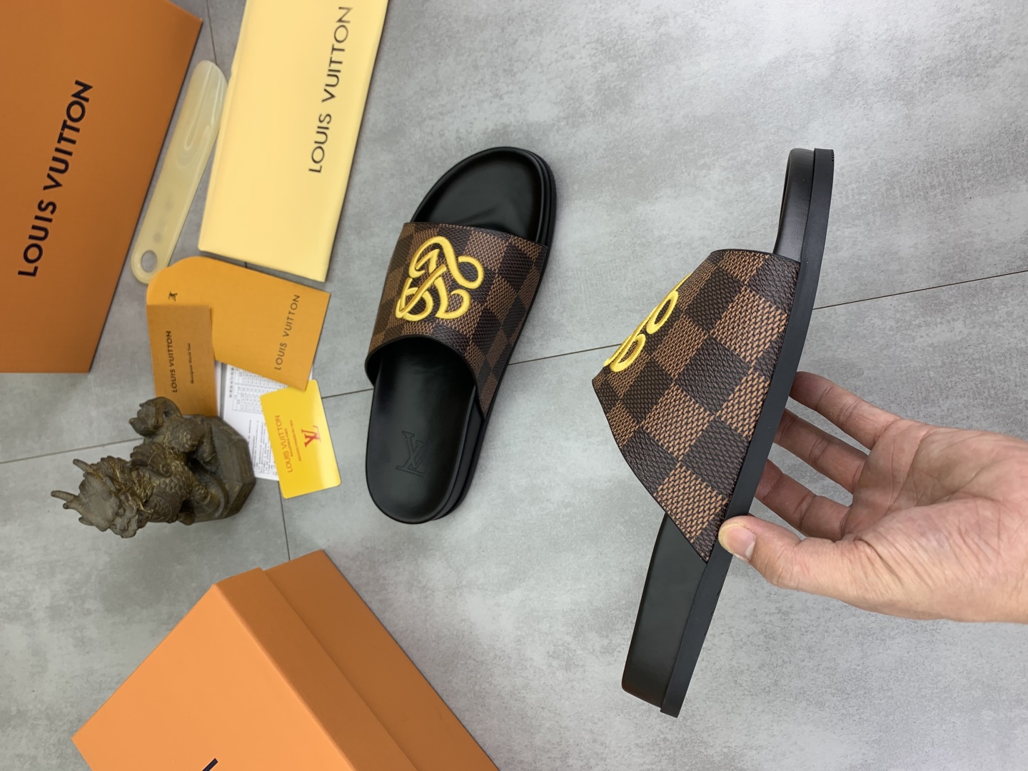 Slippers