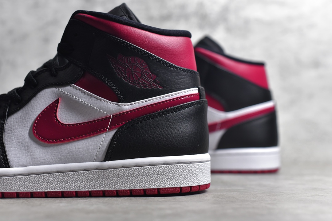 AirJordan1MidSHOES