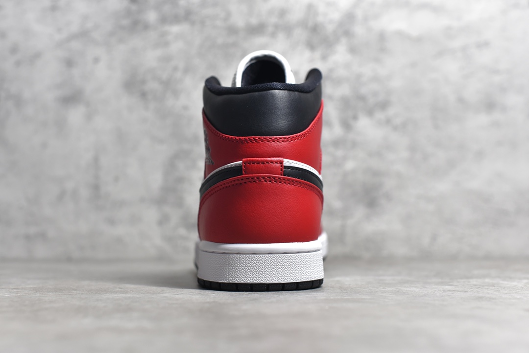 AirJordan1MidSHOES