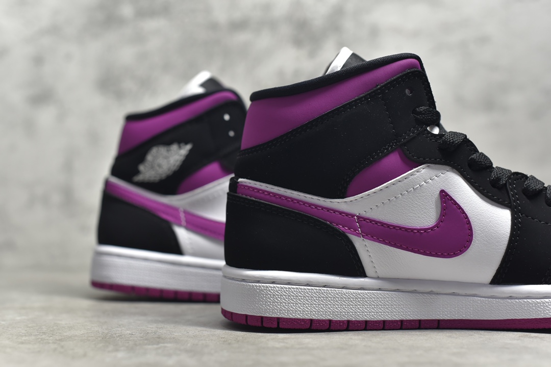 AirJordan1MidSHOES
