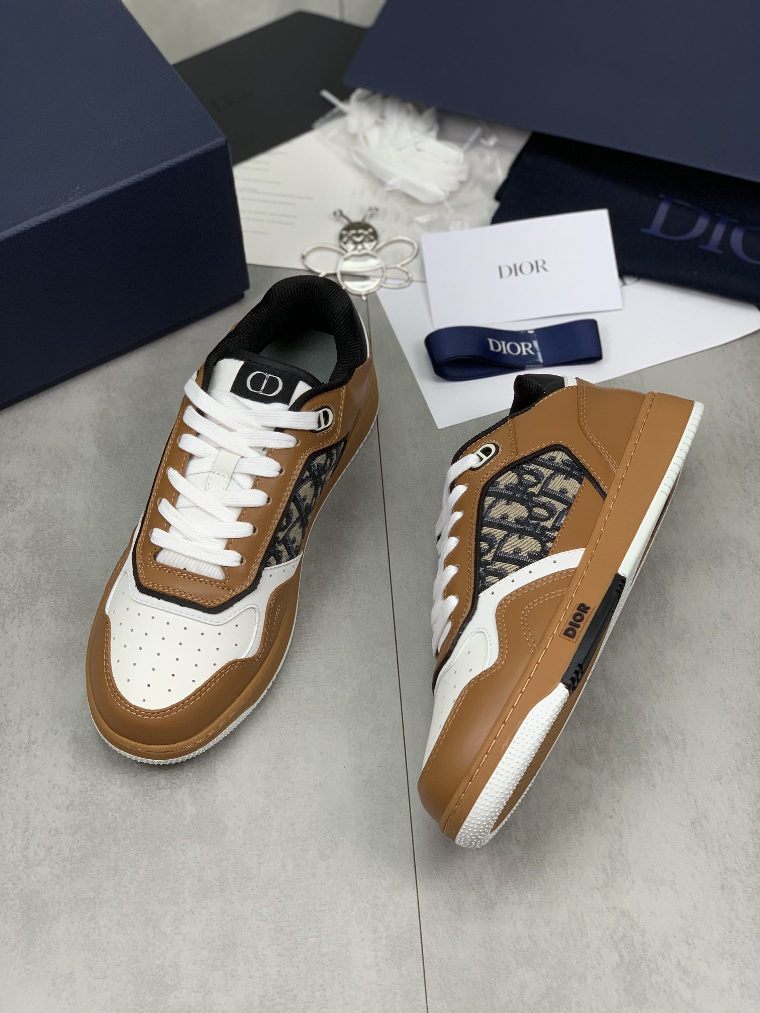DiorSHOES