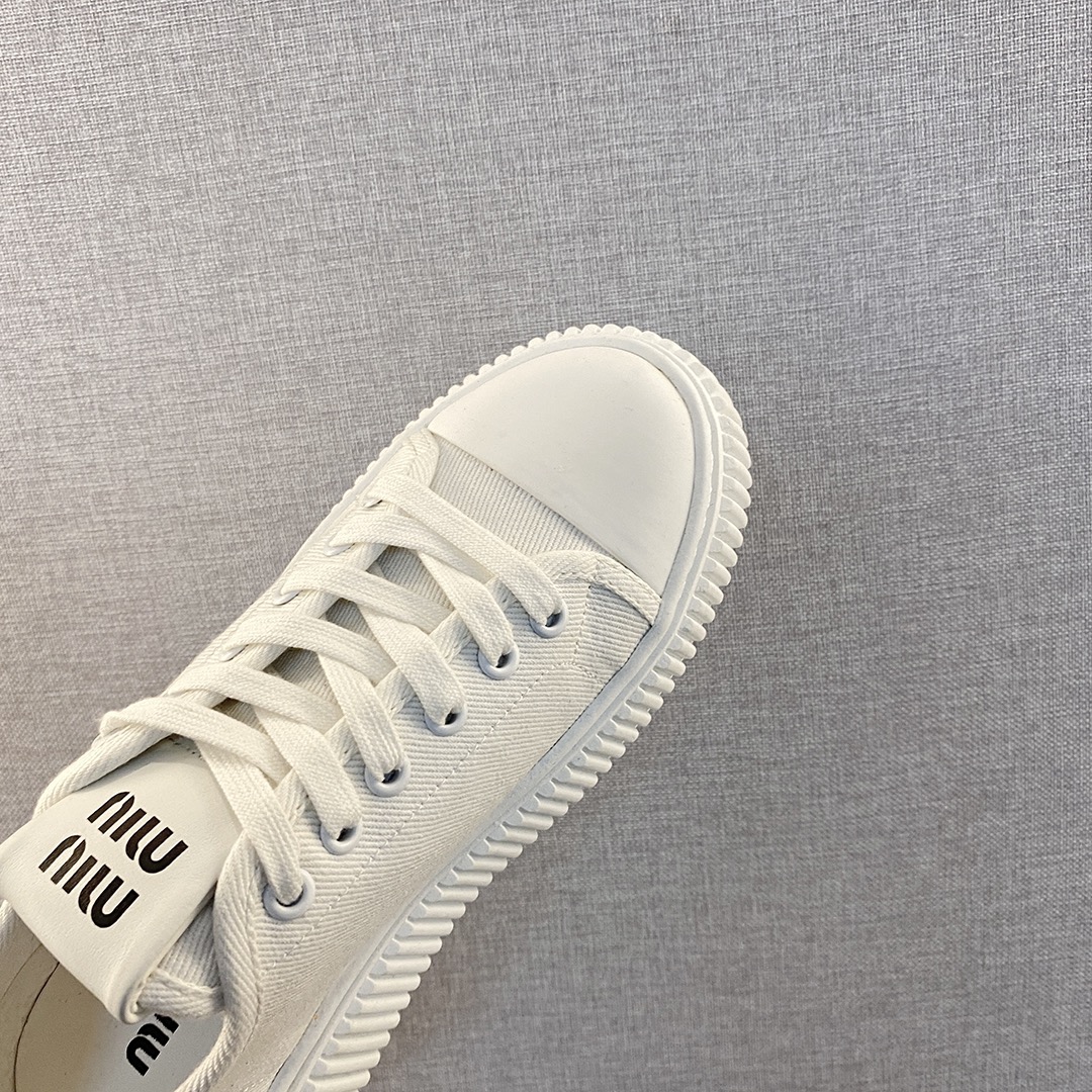 Womens shoes collection