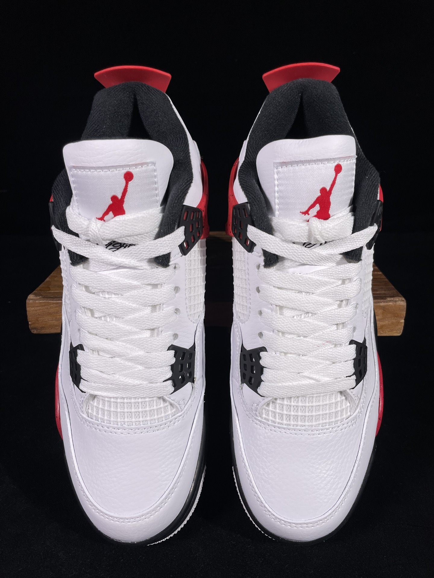 AirJordan4SHOES