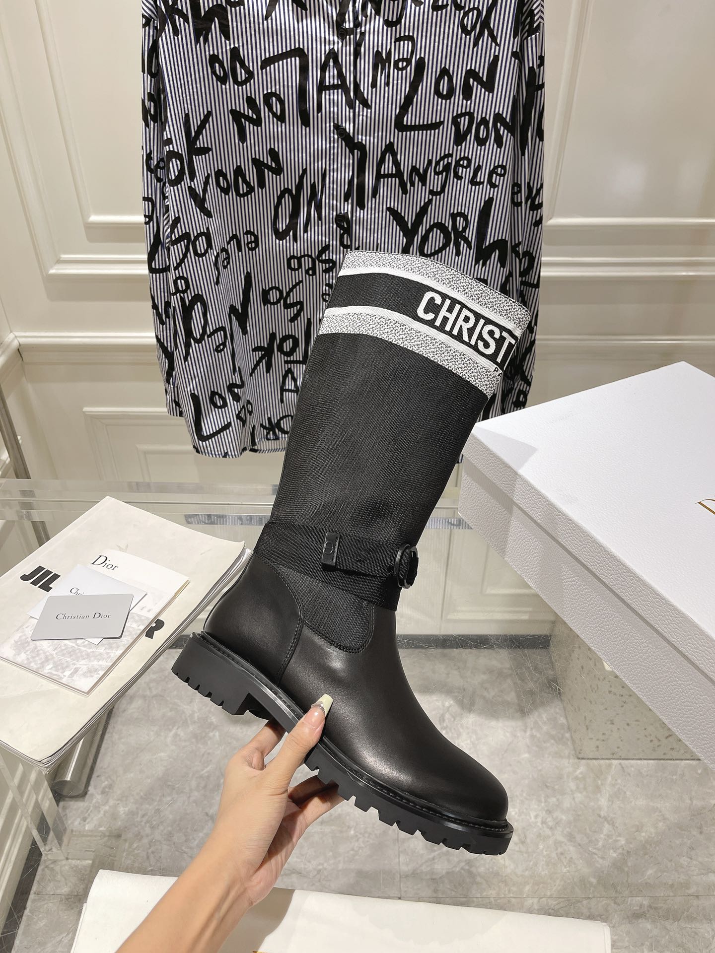 FendiSHOES