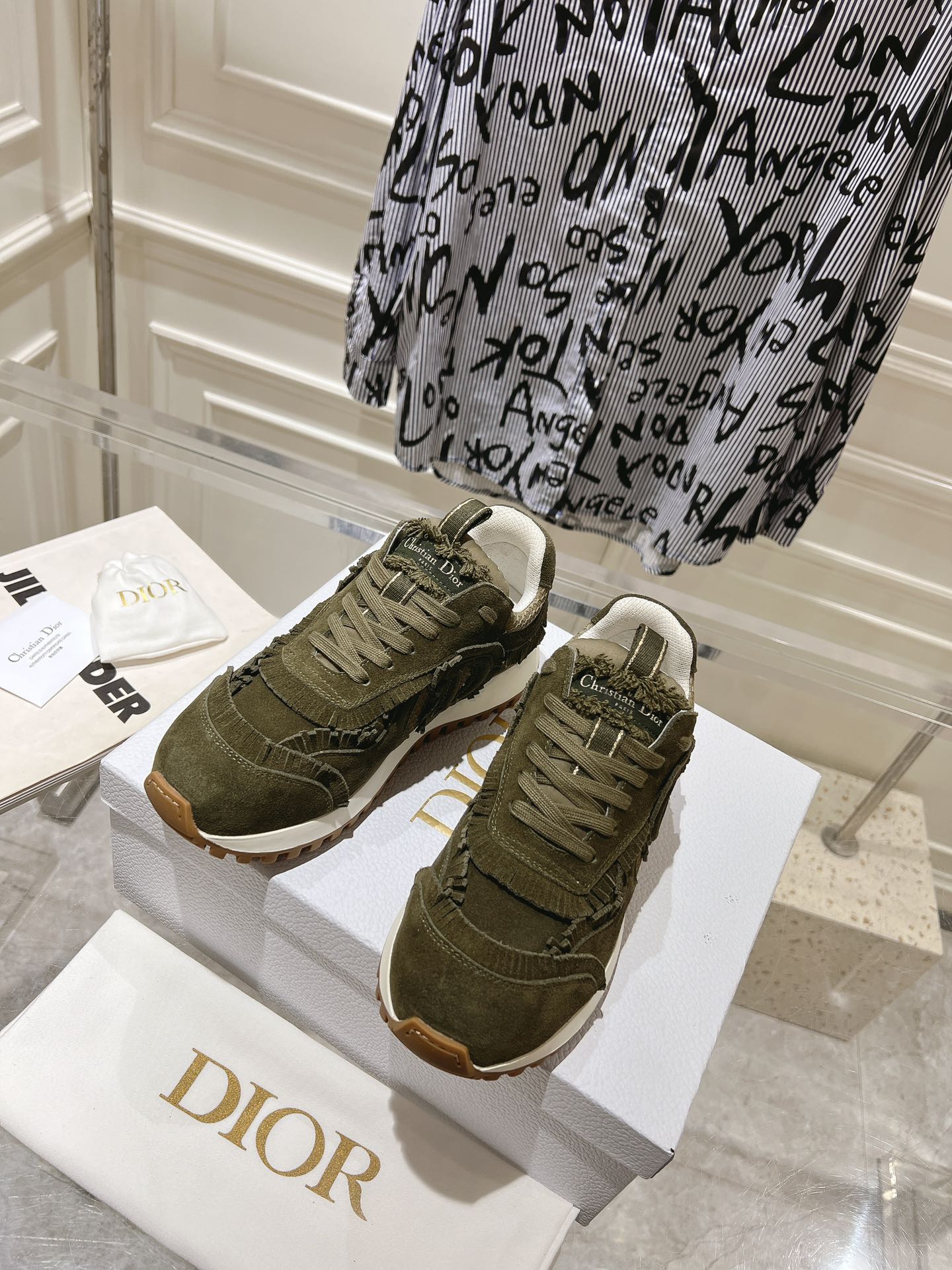 DiorSHOES