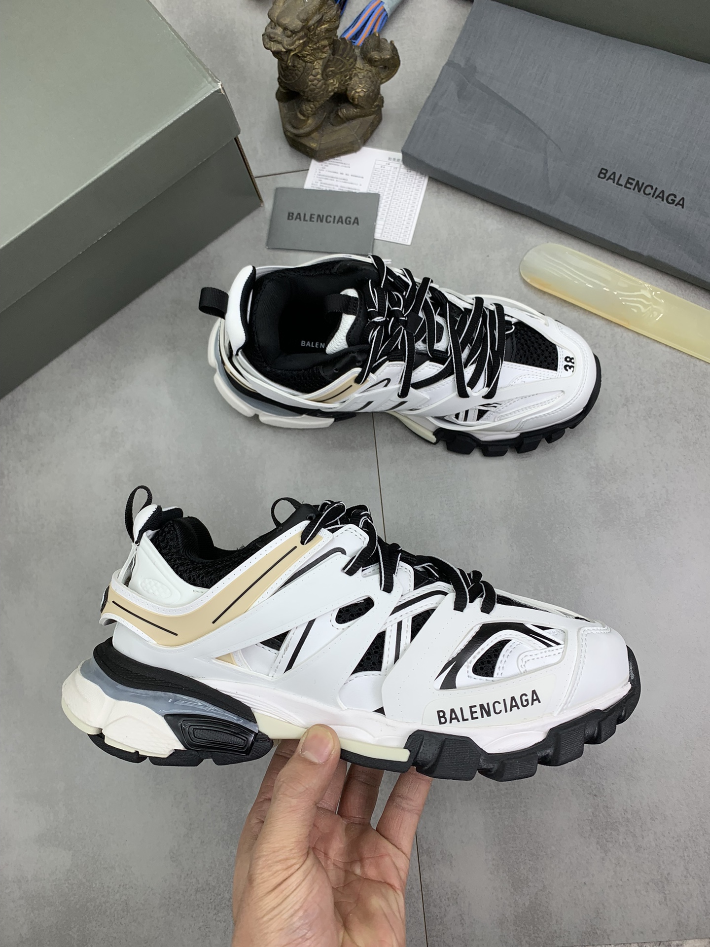 BalenciagaSHOES