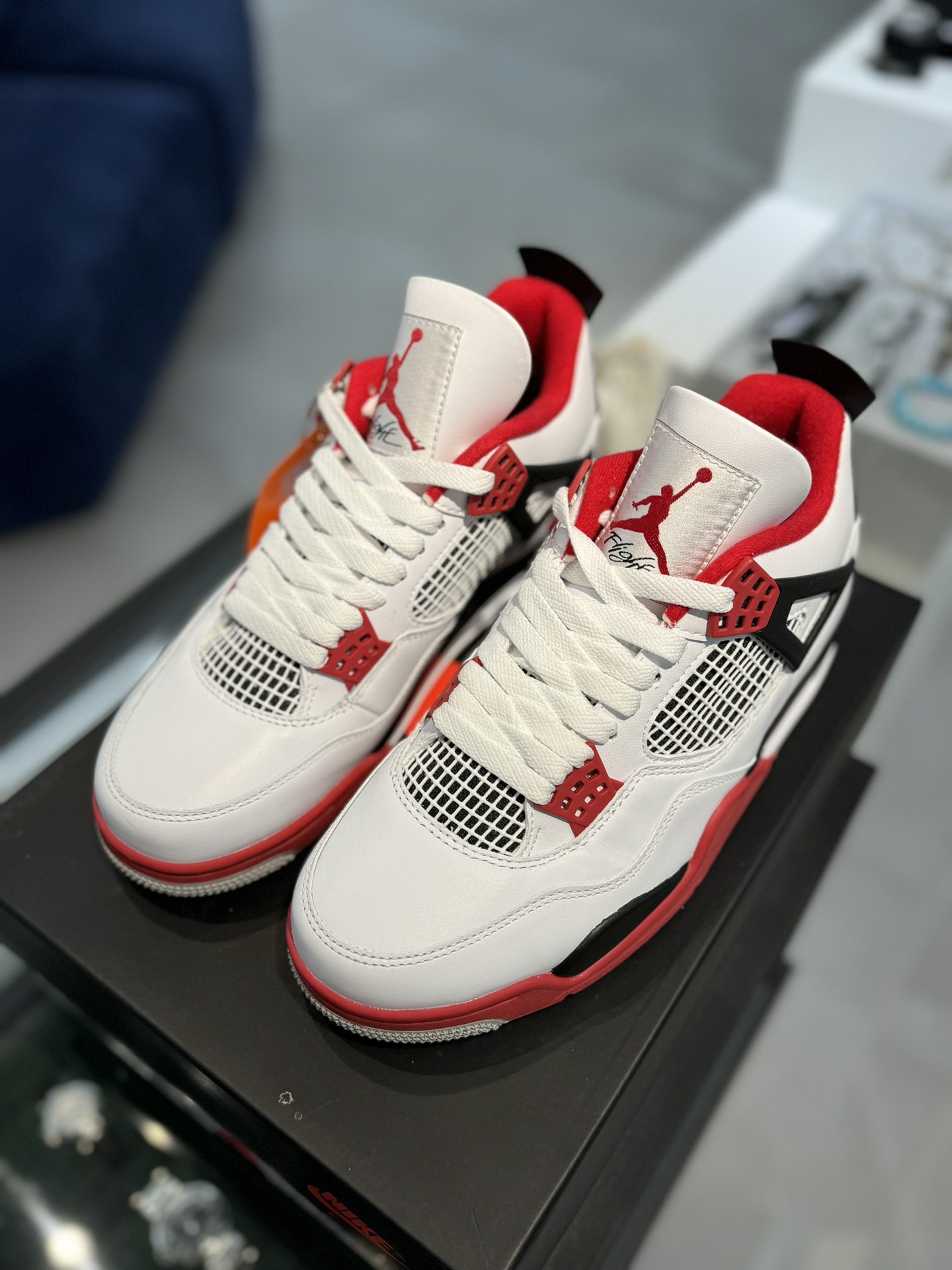AirJordan4SHOES