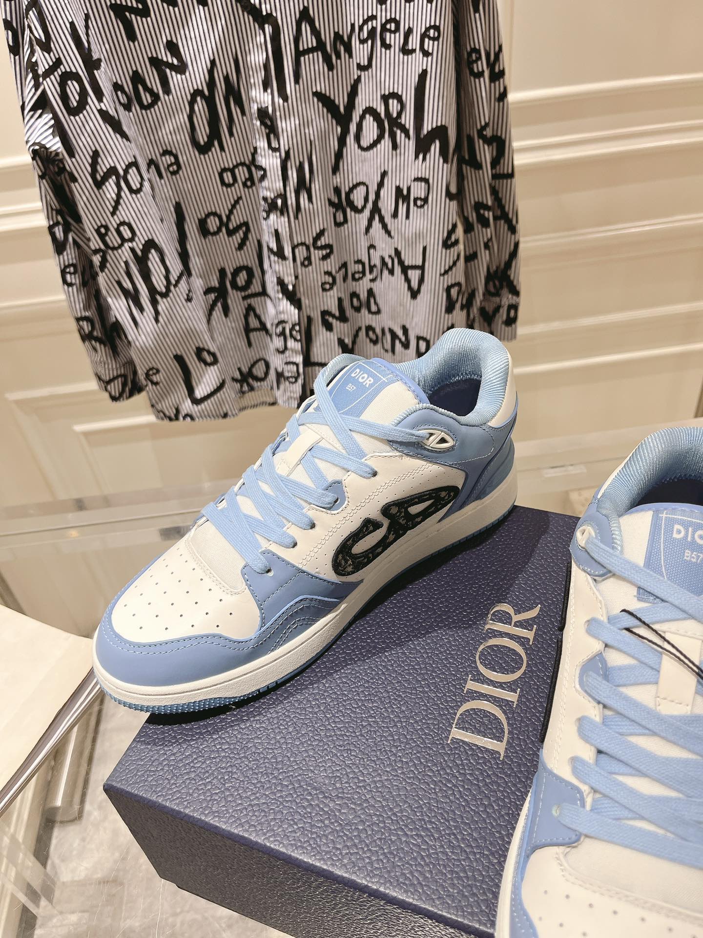 DiorSHOES