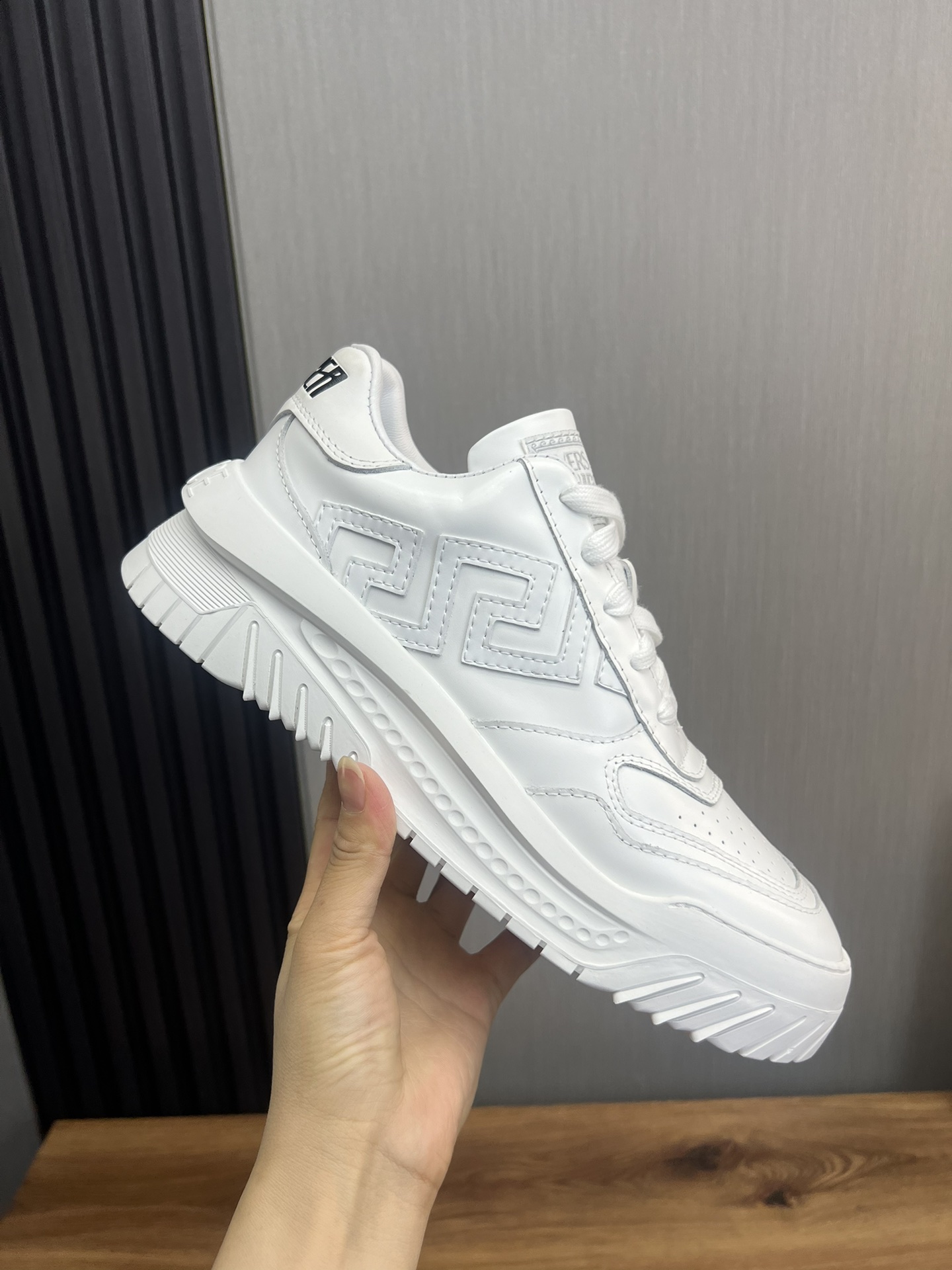 VersaceSHOES