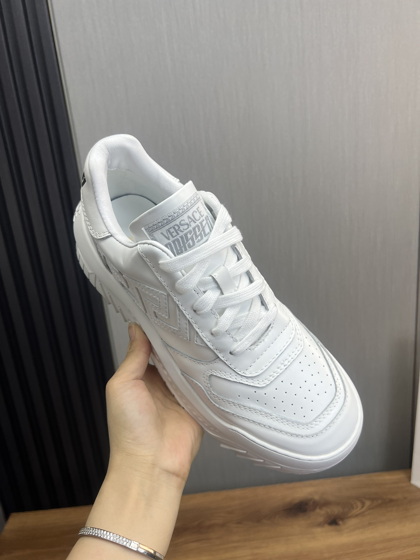 VersaceSHOES