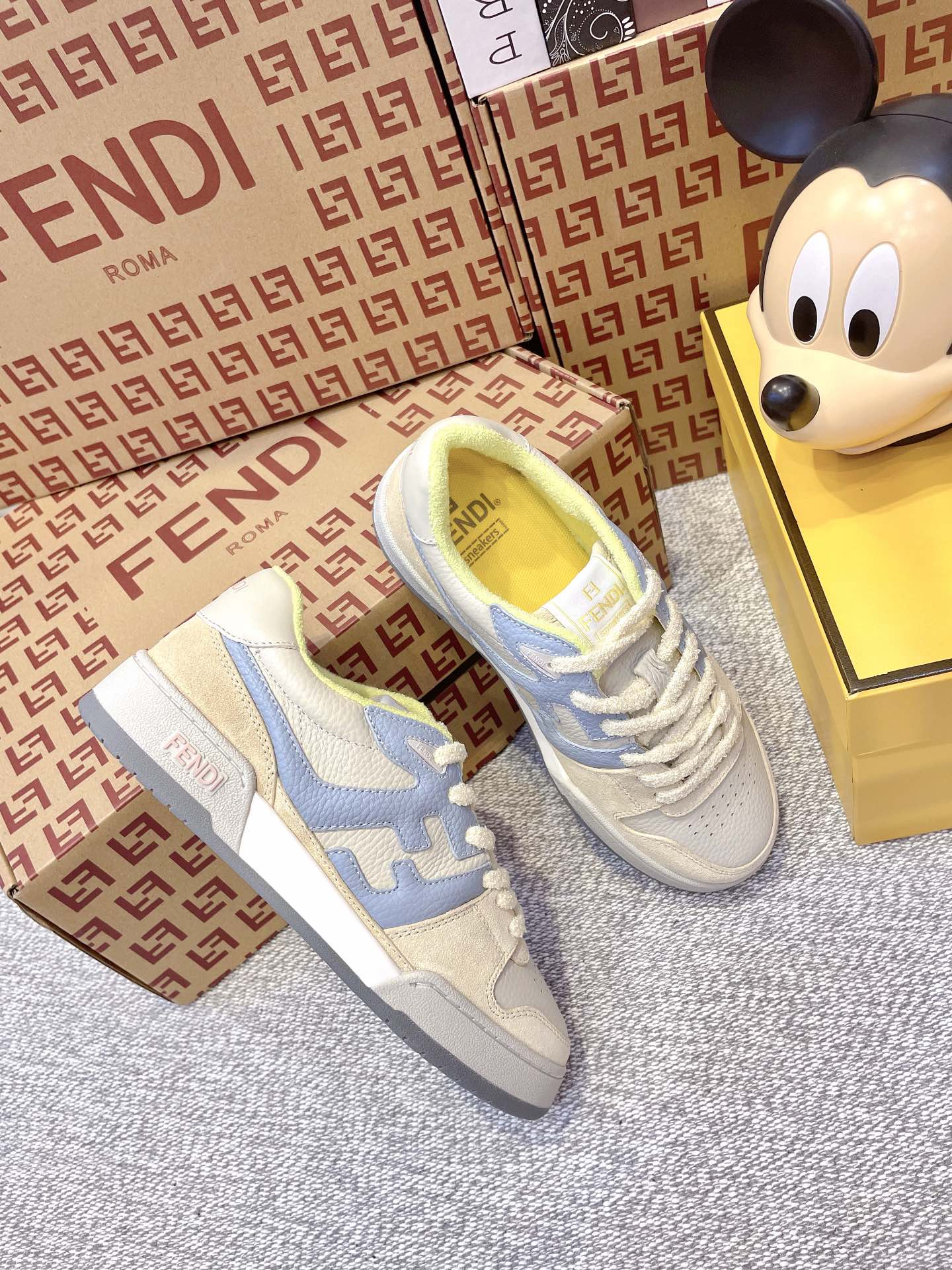 FendiSHOES