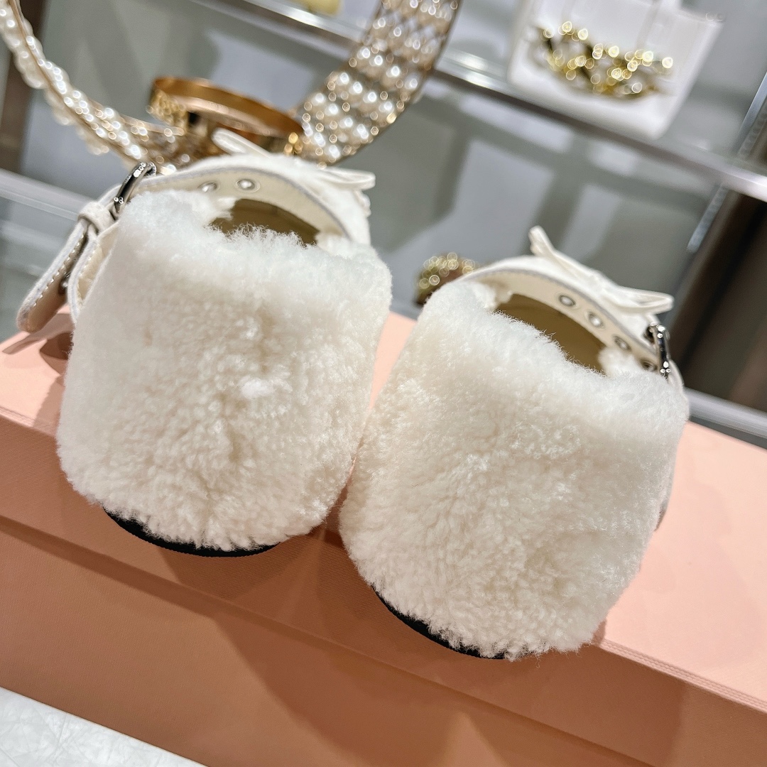 Womens shoes collection