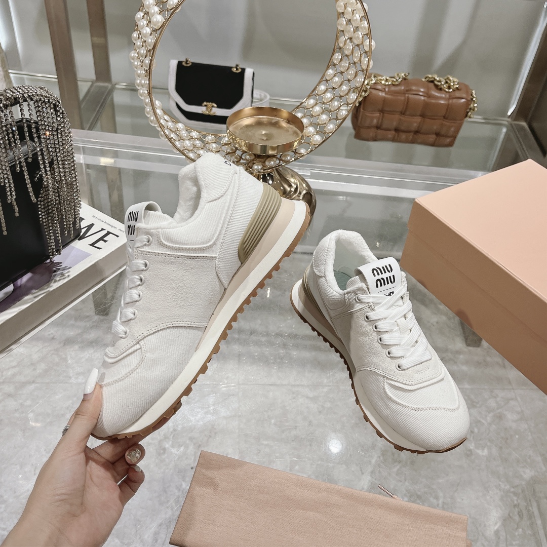 Womens shoes collection