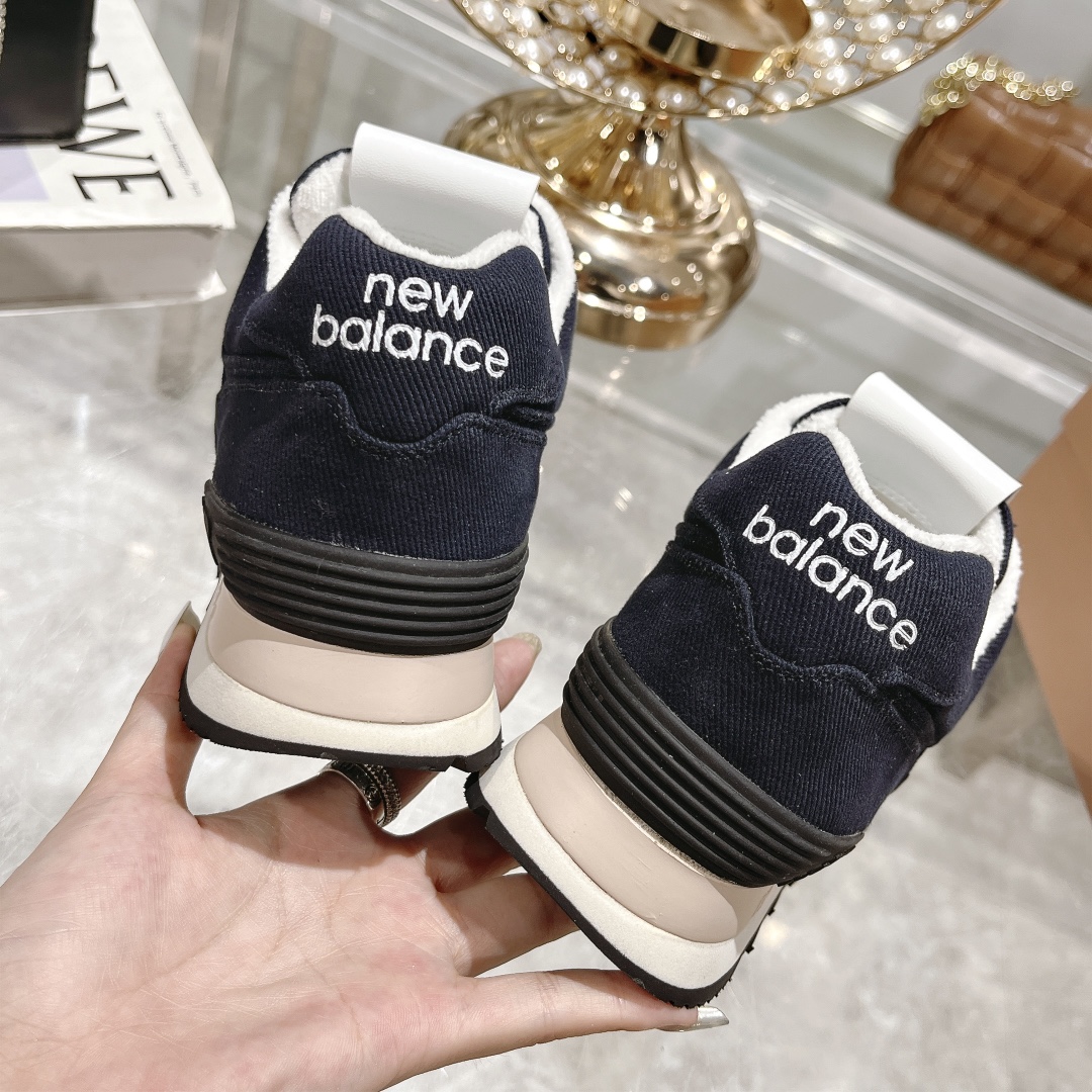 Womens shoes collection