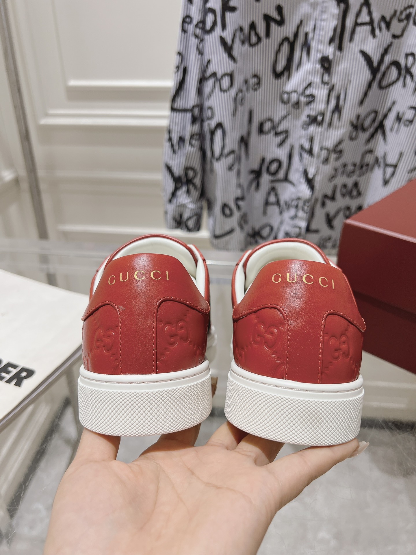 GucciShoes