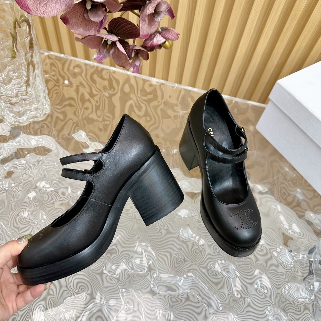 Womens shoes collection