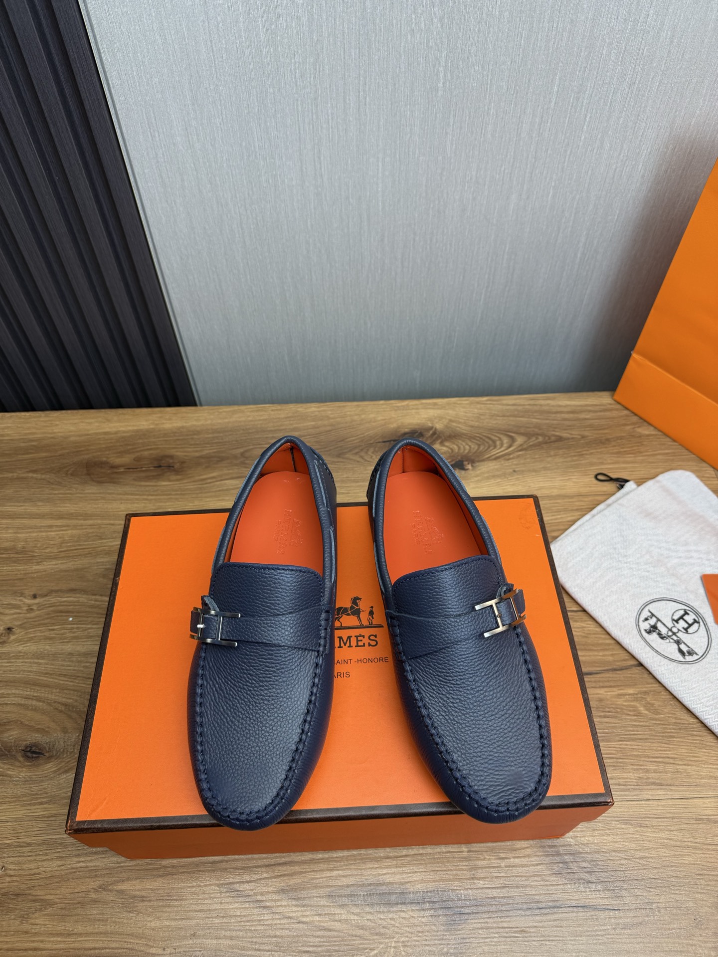 HERMESShoes