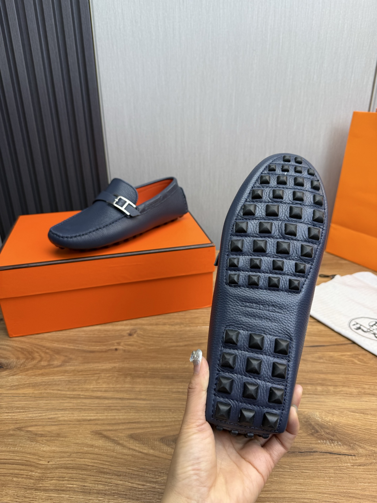 HERMESShoes