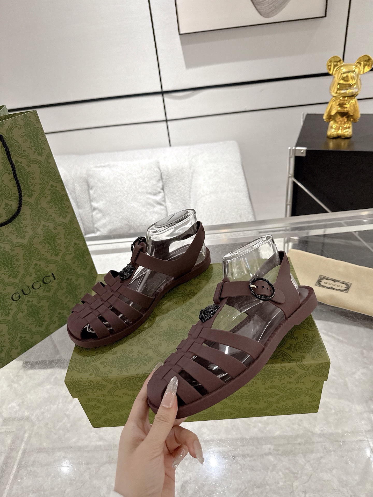 GucciShoes