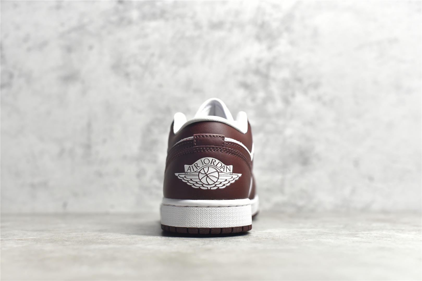 AirJordan1LowSHOES