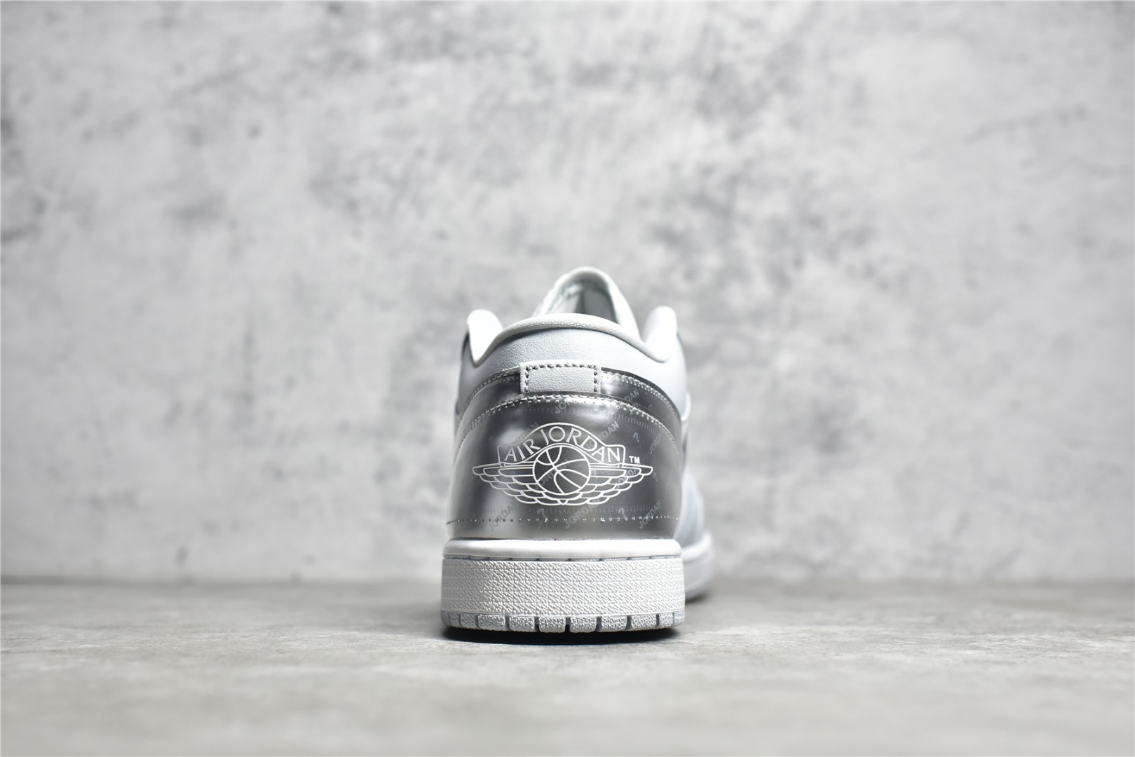 AirJordan1LowSHOES