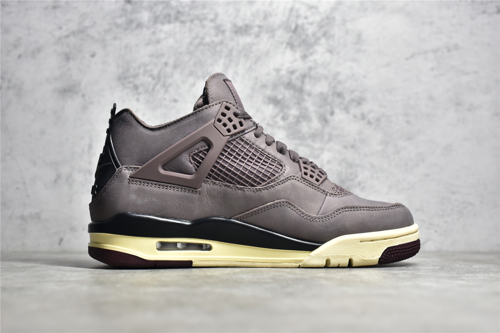 AirJordan4SHOES