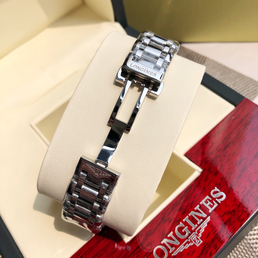 LONGINES