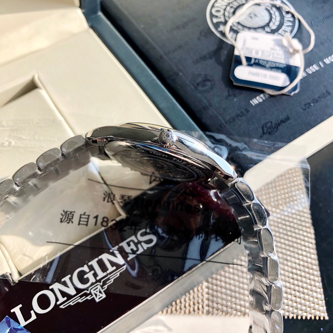 LONGINES