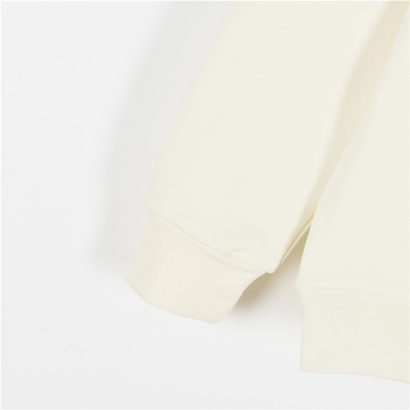 Hoodies & Sweatshirts